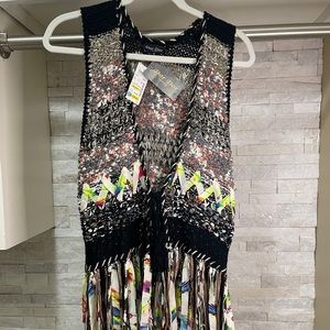 Classy Dor Dor Couture Summer Crochet Vest. Small New With Tags!!